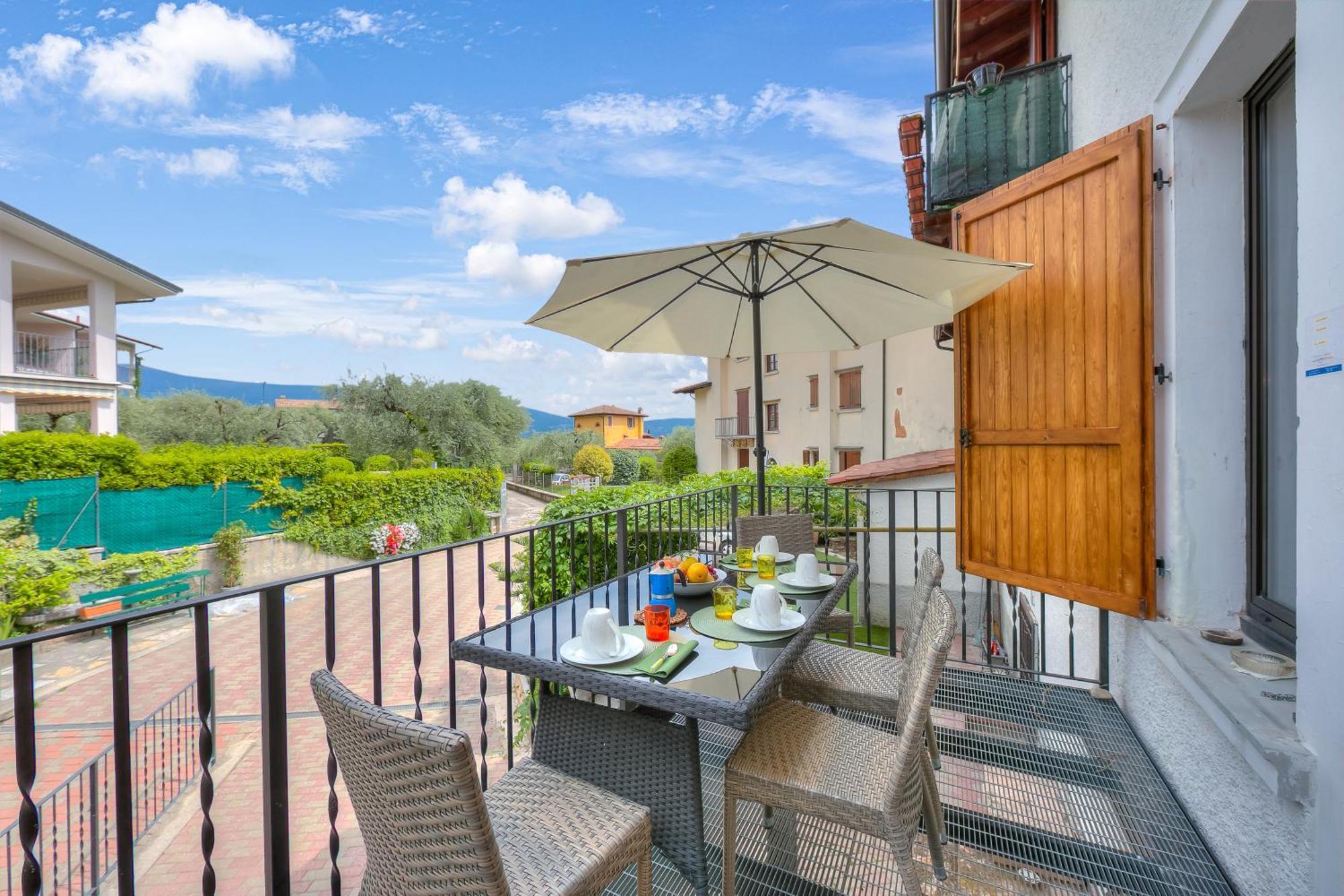 Apartment Al Peveri - Private Parking & Near - Happy *