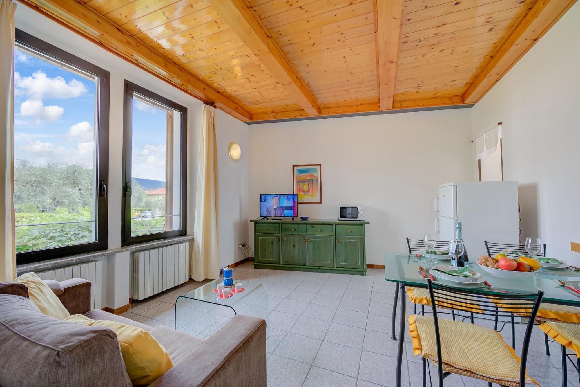 Apartment Al Peveri - Private Parking & Near - Happy *