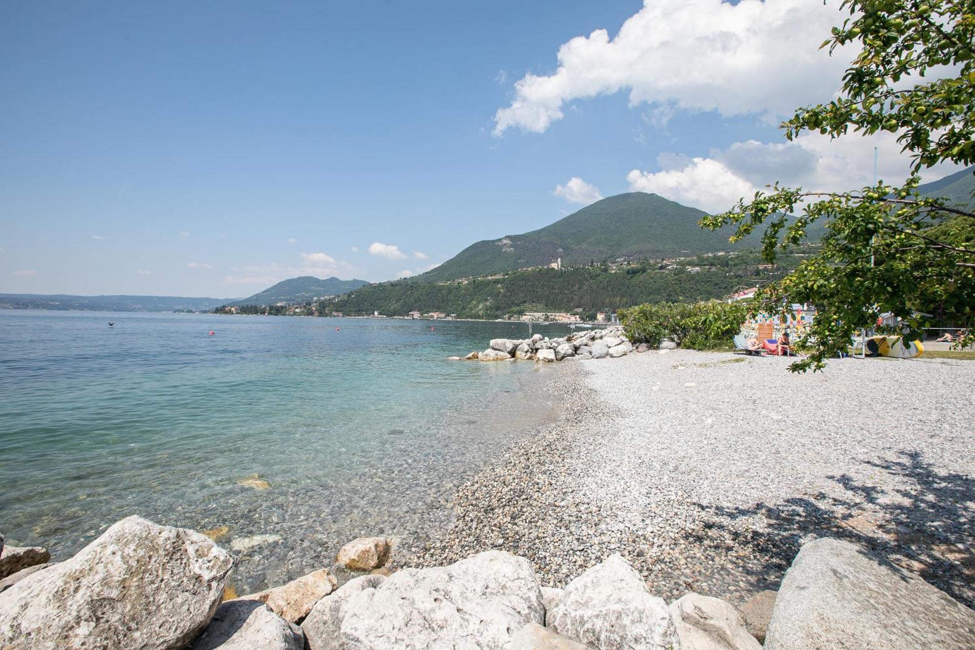 Apartment Al Peveri - Private Parking & Near - Happy